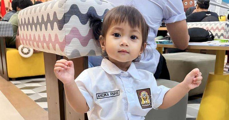 Instagram.com/riekemeilanis